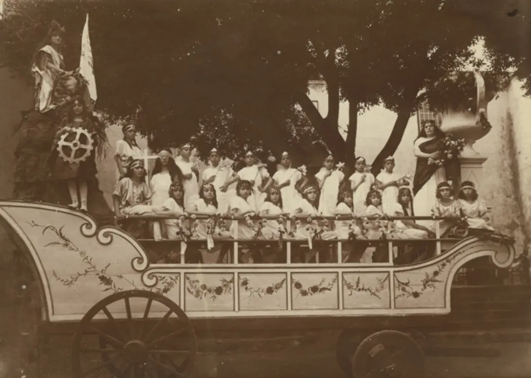 Bajada de La Virgen - Carro alegórico