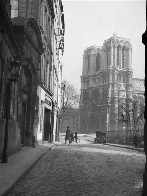 Rue Saint Julien le Pauvre