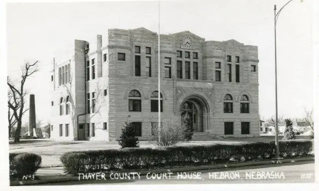 COURTHOUSE
