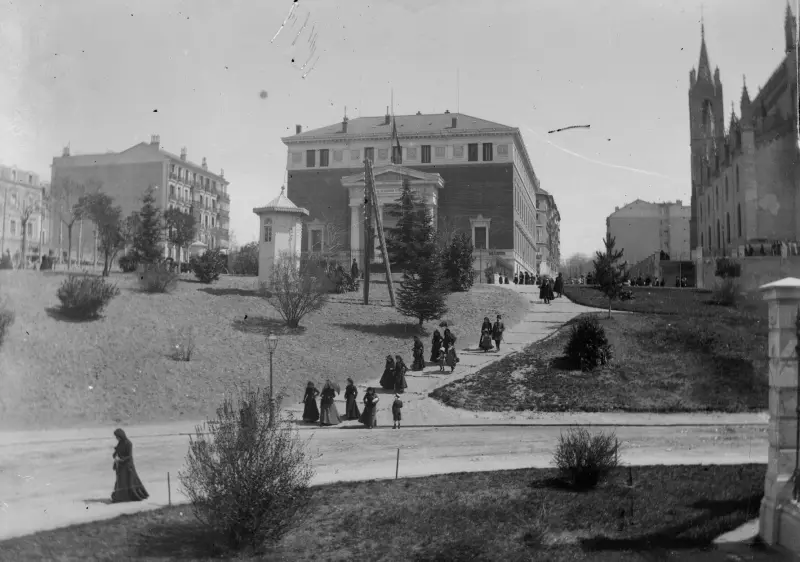 REAL ACADEMIA ESPAÑOLA