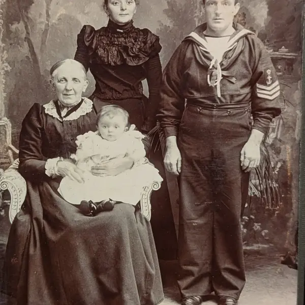 Cabinet Card 