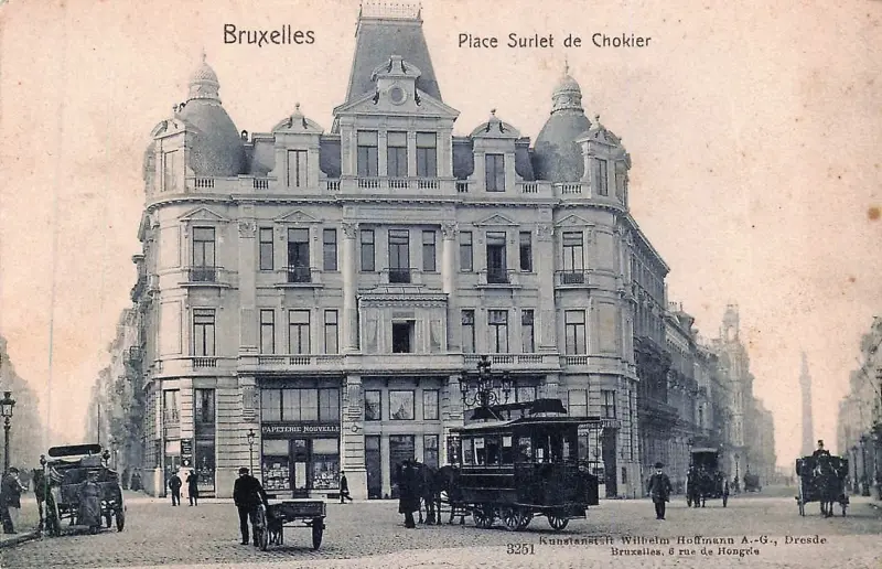 Place Surlet de Chokier