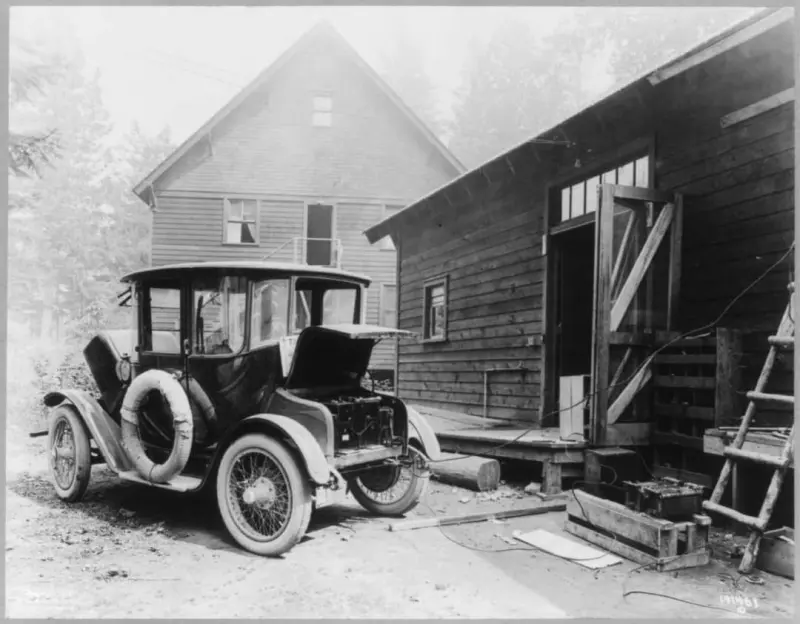 Early Electric Car Charging