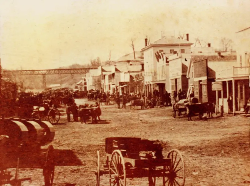 Broadway facing north