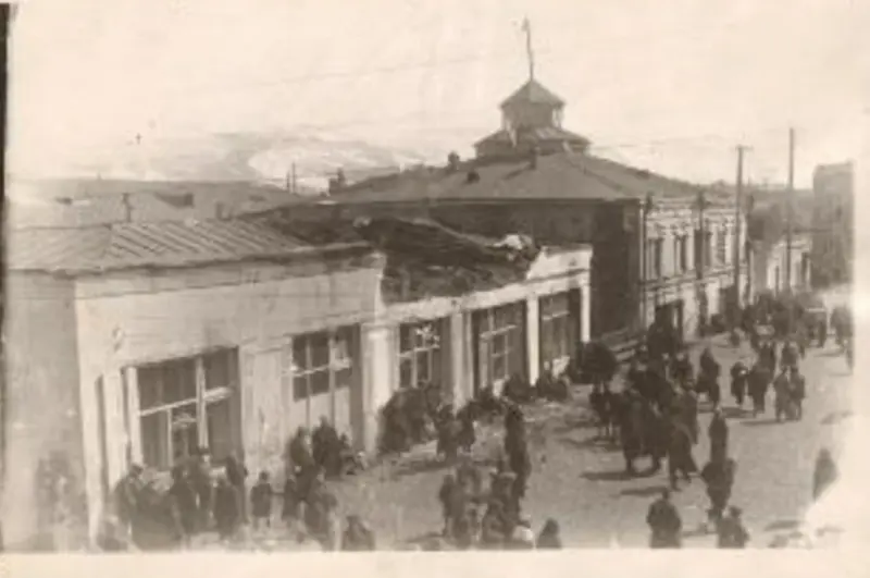 Old Houses in Yerevan's Republic Square Before Reconstruction