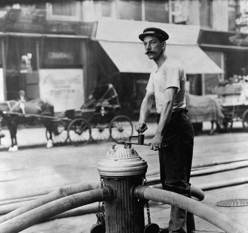 New York Firefighter opens a hydrant
