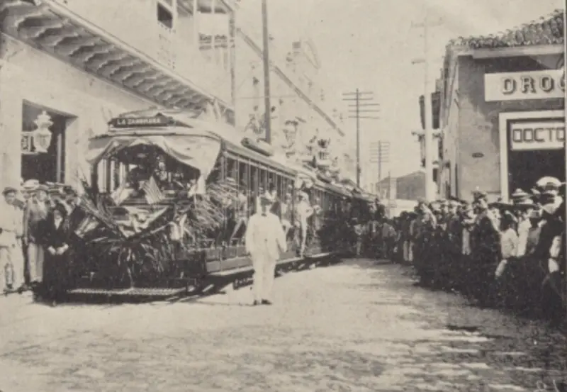 Inauguración del servicio de tranvías 