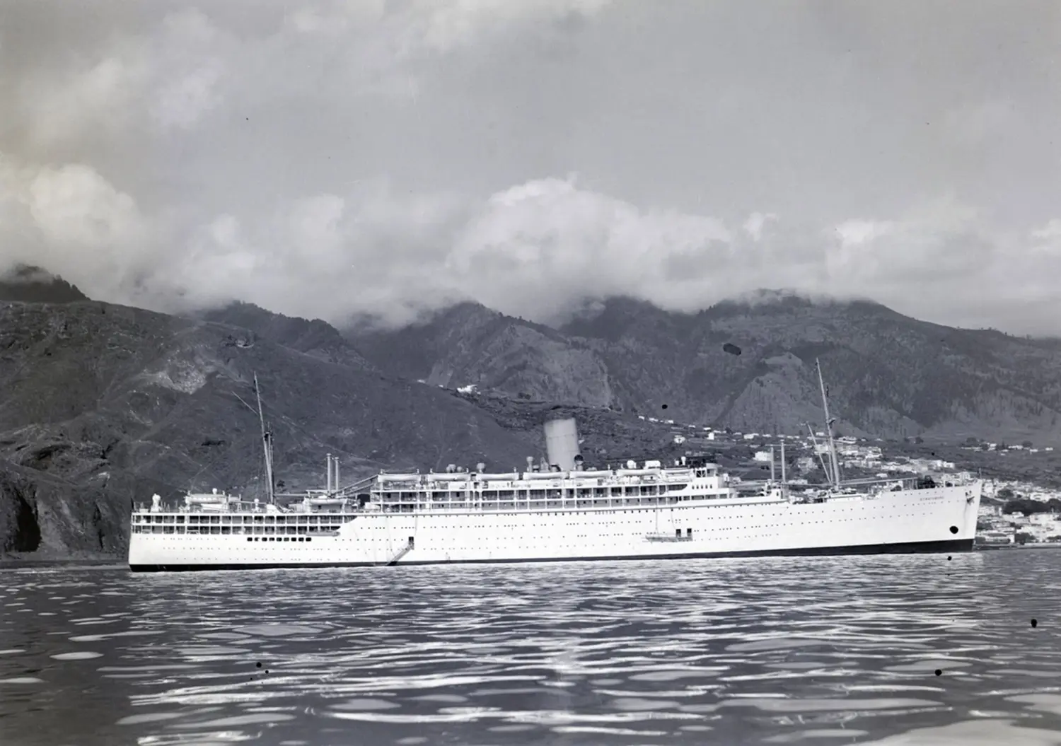 Buque Strathmore  llegando a La Palma.