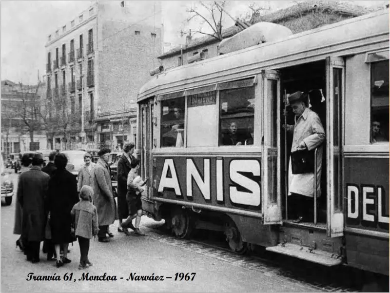Tranvía de la línea 61 