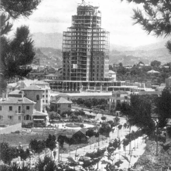 Construcción Hospital Xeral.