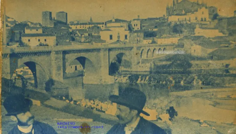 POSIBLE FOTOGRAFÍA MAS ANTIGUA DE PLASENCIA