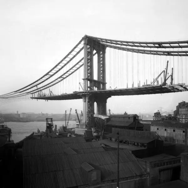 Manhattan Bridge Under Construction