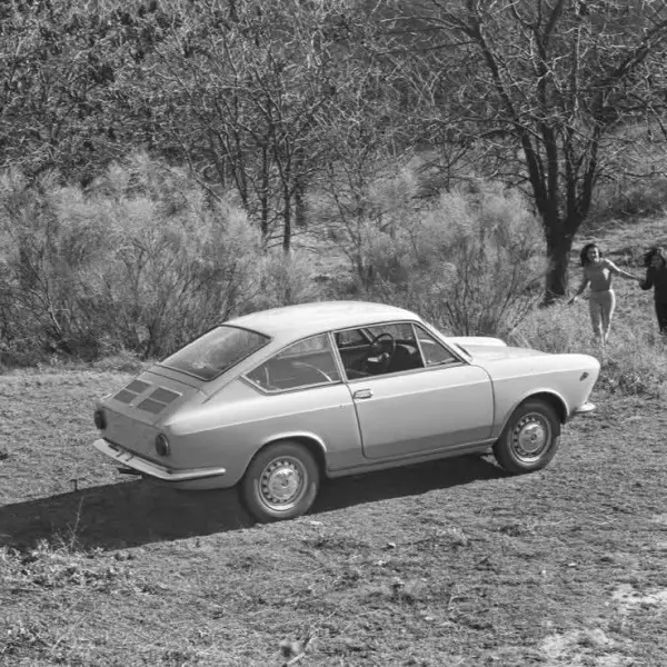 SEAT 850 Coupé