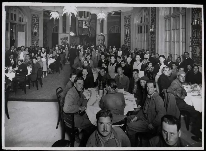 Homenaje a los combatientes 