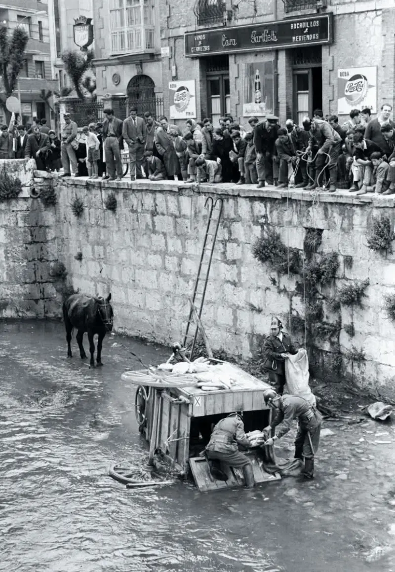Rescate en el río Lesmes