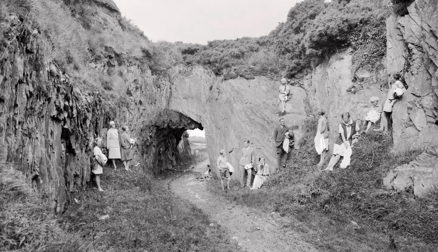  Kerr Tunnel