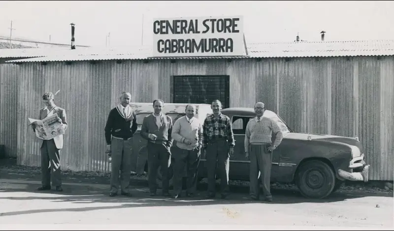 Snowy workers on a Sunday