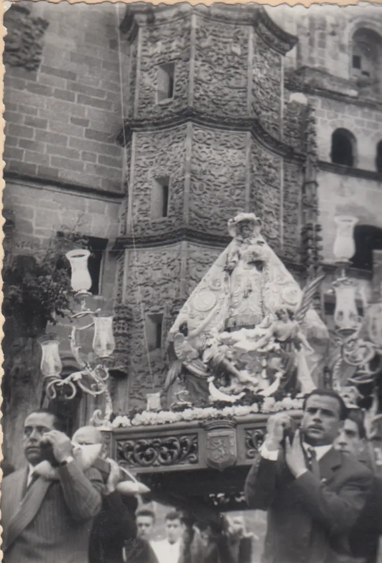 CORONACIÓN VIRGEN DE ARGEME