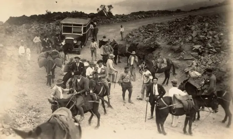 Resto del trayecto con caballerías.