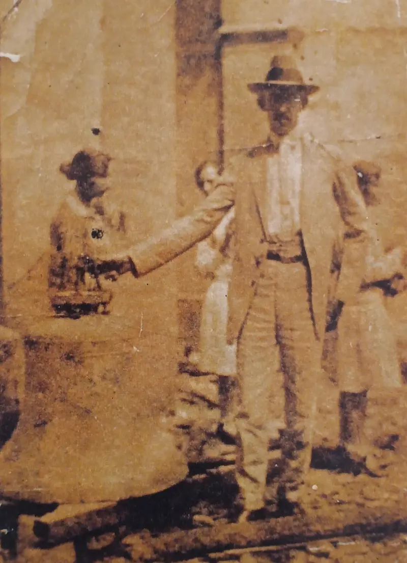 O sino caído da Igreja Matriz de Santo Antônio