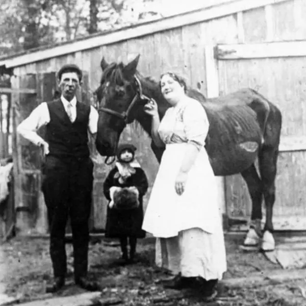 Ed Peters and wife Minnie 