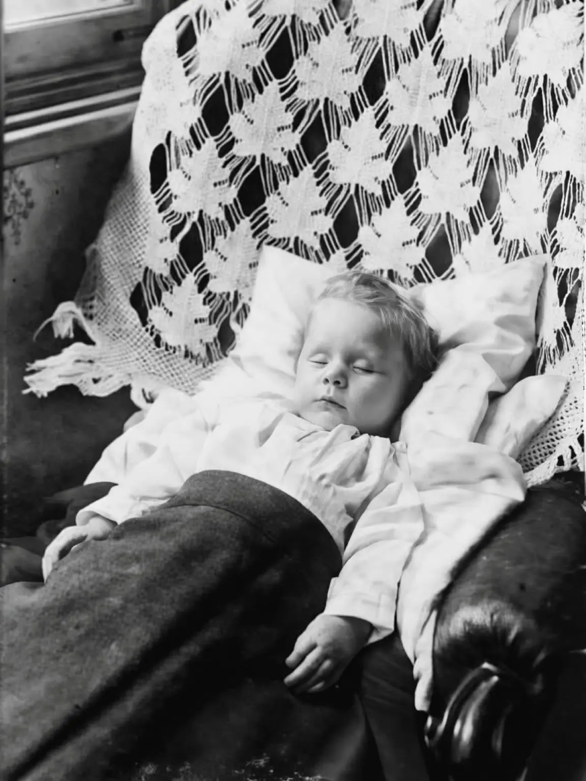 Post-mortem photograph