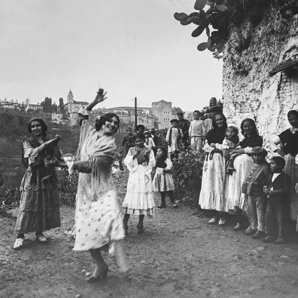 Bailando en el Sacromonte.