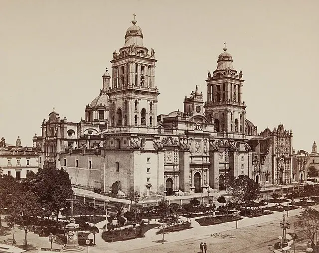 La Catedral en el corazón de la capital