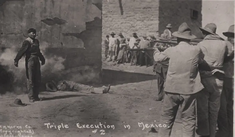 La triple ejecución