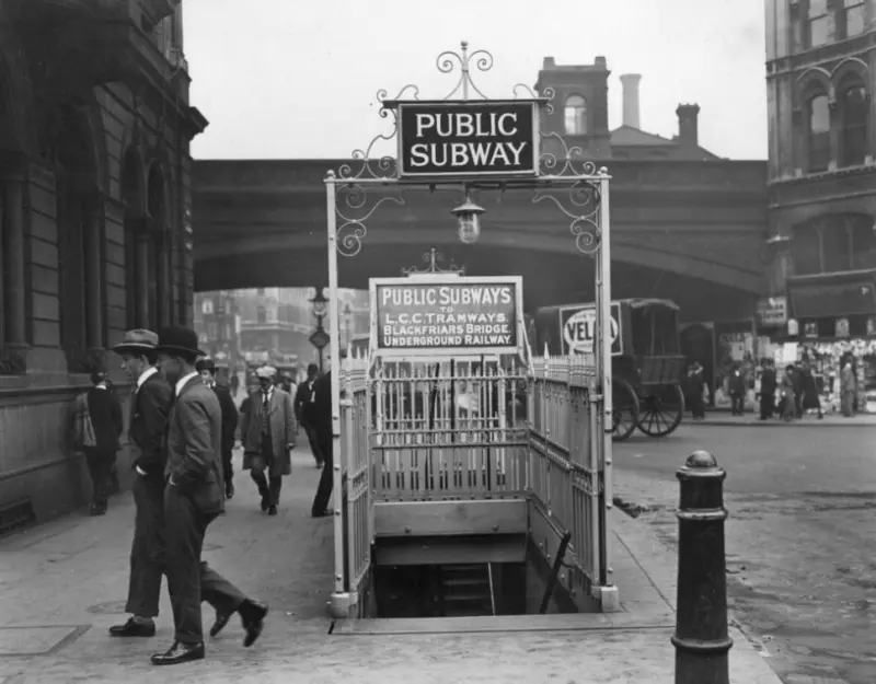 Blackfriars Underground station
