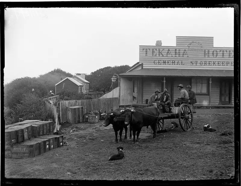 Te Kaha Hotel, Bay of Plenty.