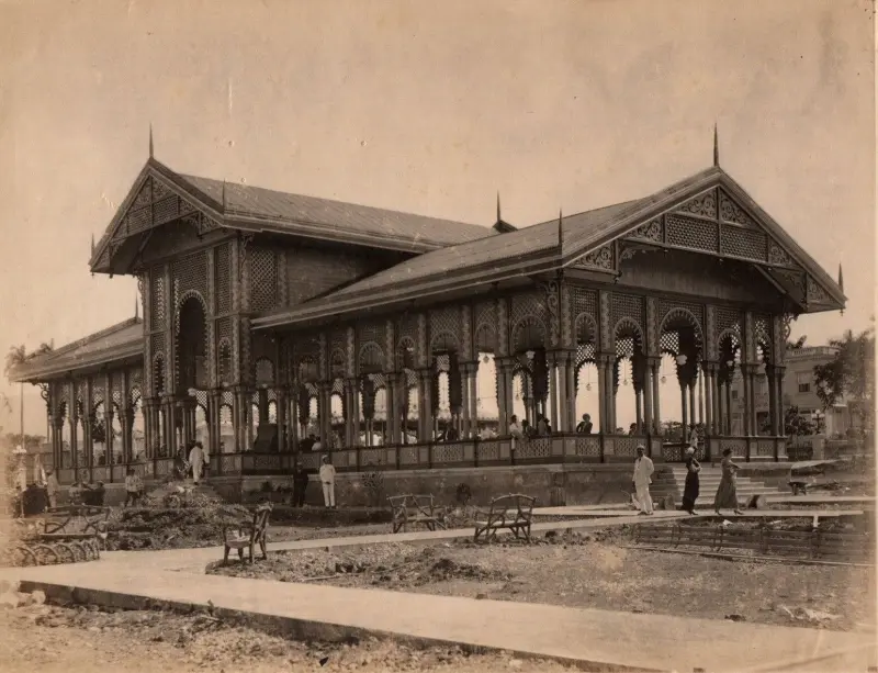 Salón de patinar Vista Alegre