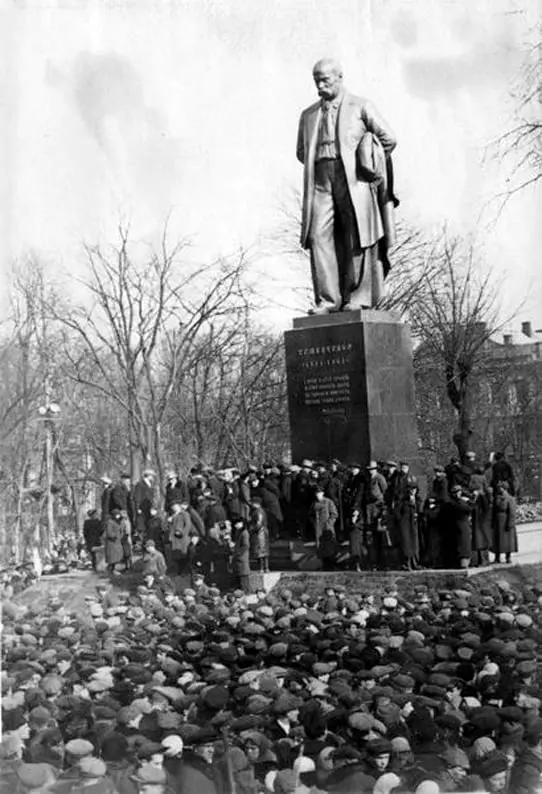 Monument to Taras Shevchenko