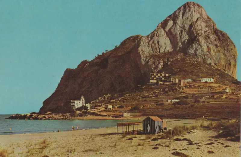 Vista de la playa virgen de la Fossa