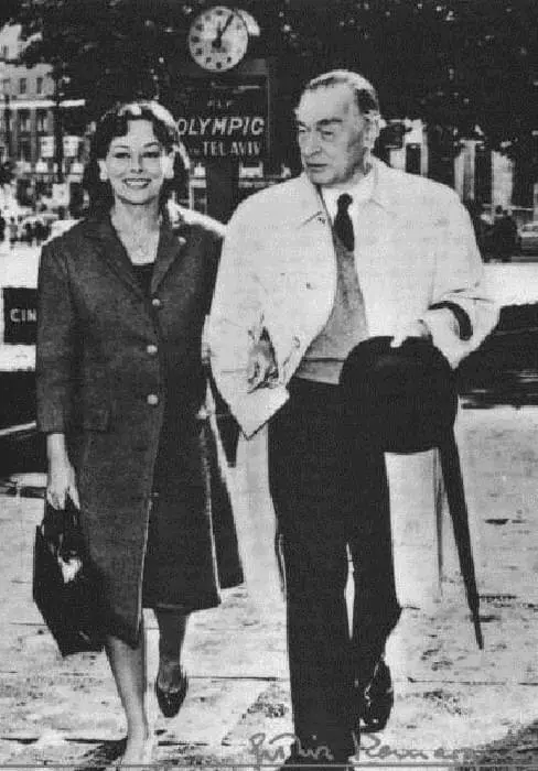 Erich Maria Remarque and Paulette Godard