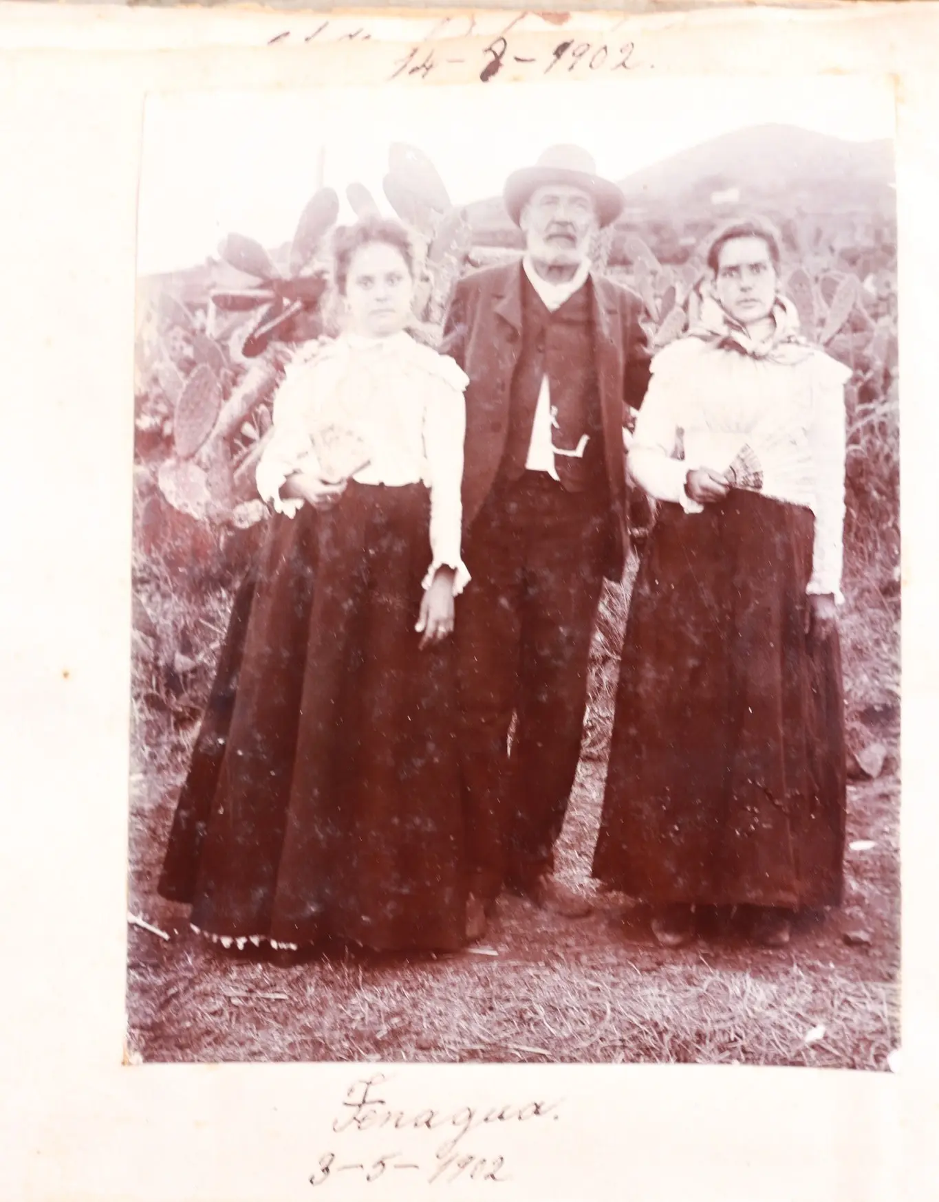 Grupo de personas en Tenagua