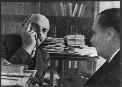 Lenin speaks to the English writer H.G. Wells in his office