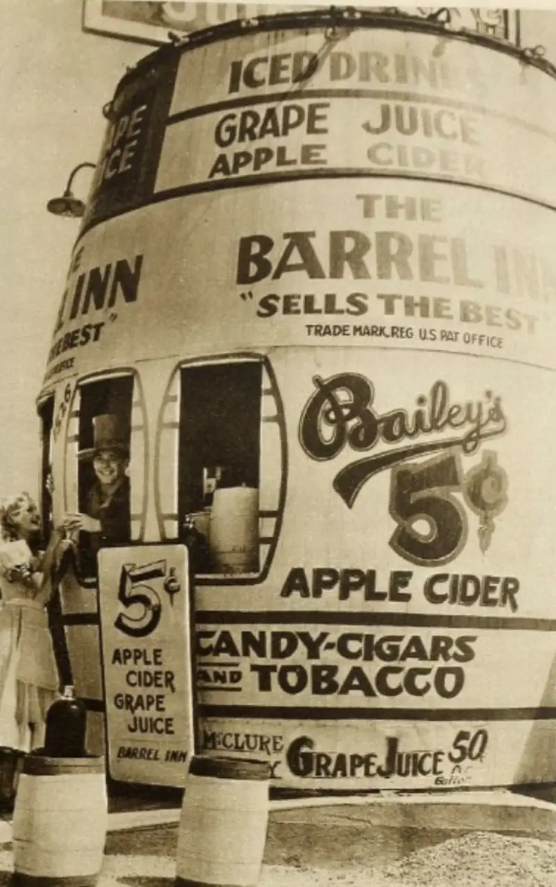 Bailey’s Apple Cider stand.