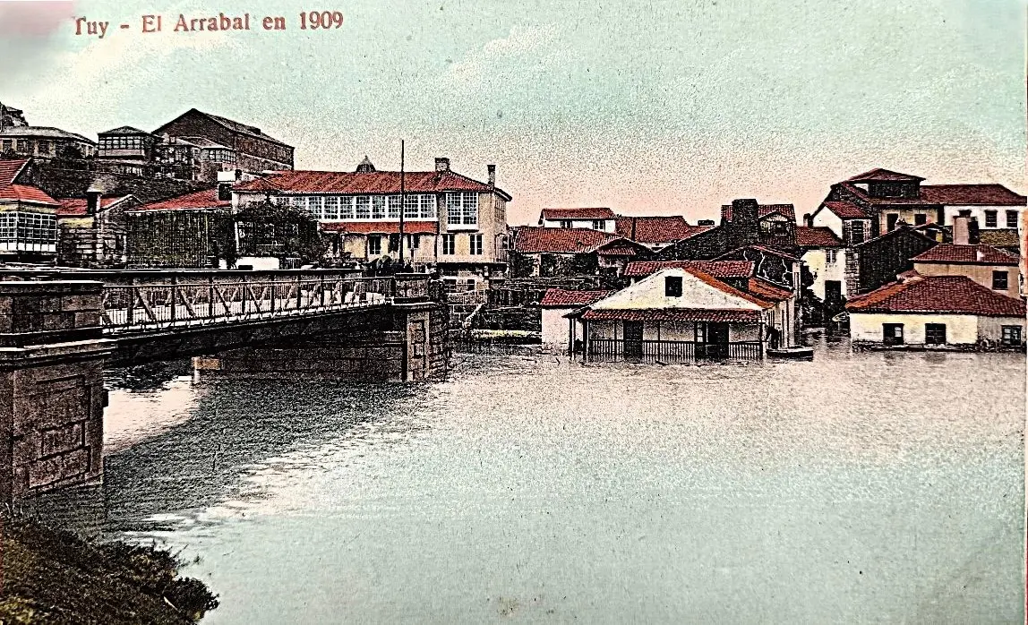 El Arrabal de Tui inundado 