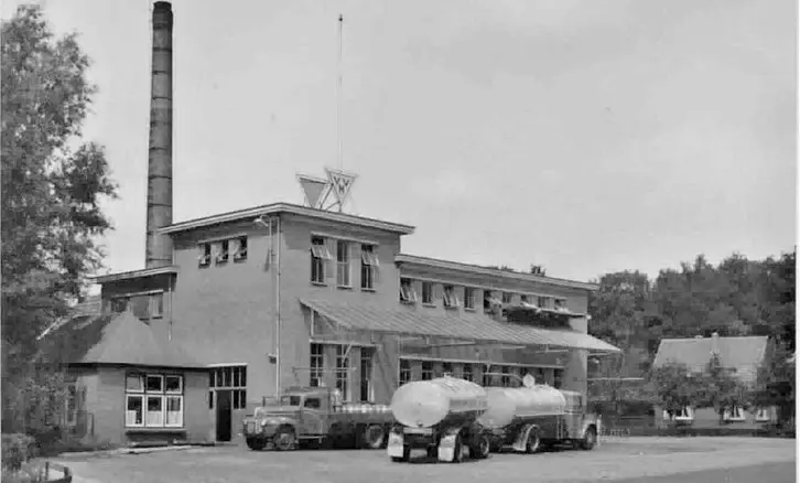 Melkfabriek VVM aan de Stationsweg