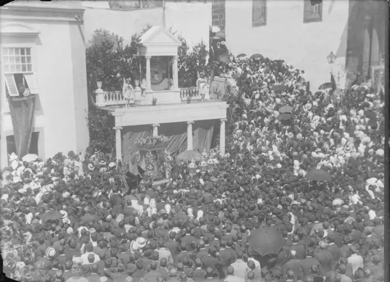 Bajada de La Virgen - Loa a la Virgen.