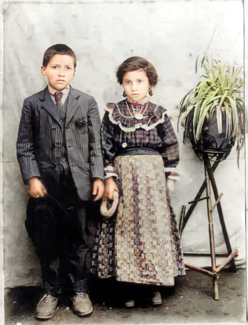 Retratos de duas Crianças