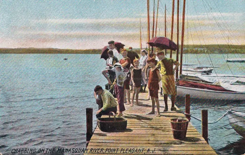 Crabbing on the Manasquan River 