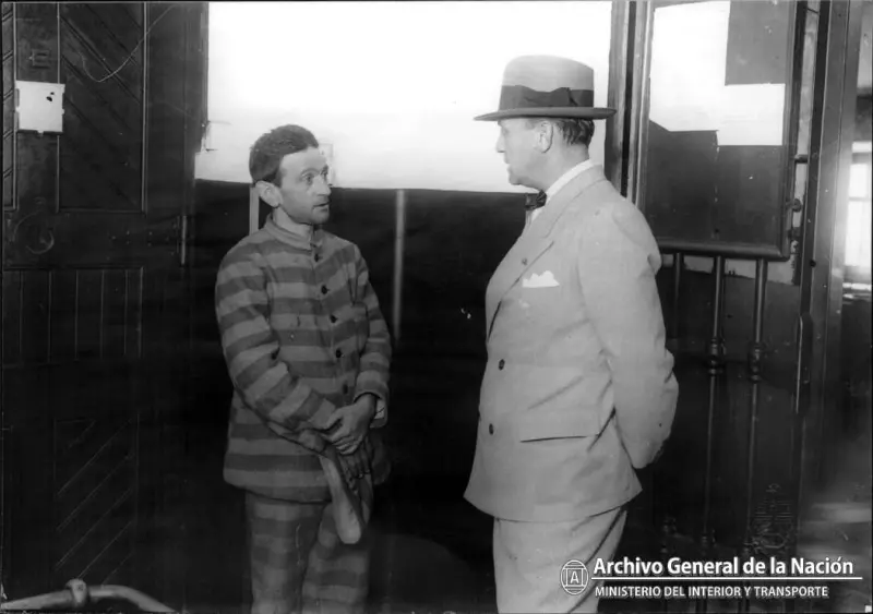 En el penal de Ushuaia,