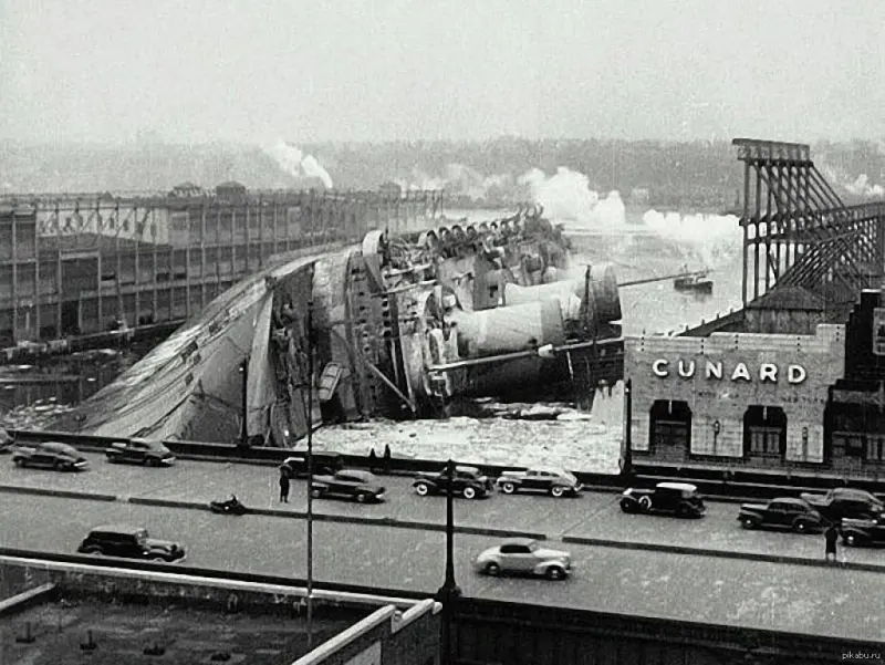 Crash of the Transatlantic Liner Normandie