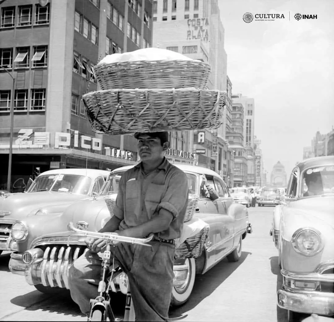Avenida Juárez Avenida Juárez