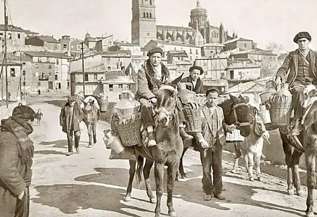  Lecheros sobre el Puente Romano