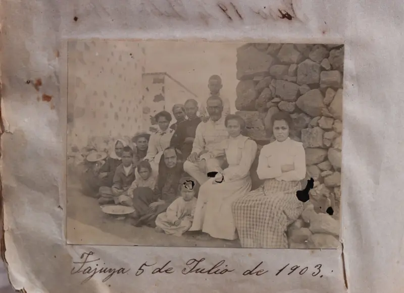 Grupo de personas en Tajuya