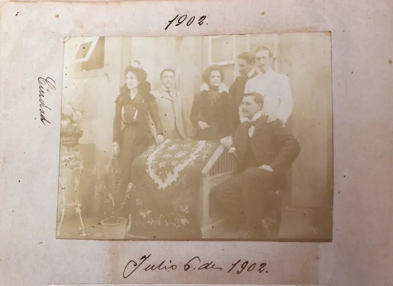 Miguel ángel Díaz Díaz con otras personas