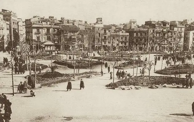 PLAZA DEL AYUNTAMIENTO